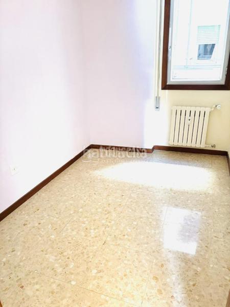 Foto 6a2cb892-82d7-440e-a7b7-c3df779af924. Flat with heating in Ciudad Jardín - Parque Roma Zaragoza