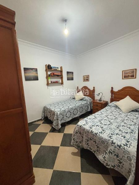 Foto 8edaf5f2-e7ef-4b0c-801e-afe1d9da2d6d. Piso  en venta en Conil Conil de la Frontera