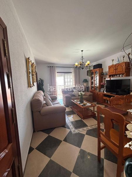 Foto c63a0844-0b1d-4ccc-a806-75fa5c8677b0. Piso  en venta en Conil Conil de la Frontera