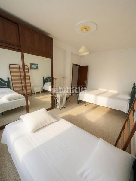 Foto d10563cf-a920-49ad-a83f-1a8e095f6b40. Pis a Conil Conil de la Frontera