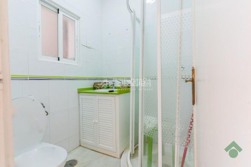 Foto 76510a89-3864-48dc-abf2-7406dcaa9c52. Edificio  en venta en Conil Conil de la Frontera