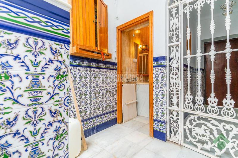 Foto c1f16be6-1d56-4503-b973-a4213f51bf72. Edificio  en venta en Conil Conil de la Frontera