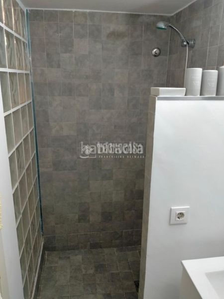 Foto 26d243de-29eb-43f5-8086-a789b4ab550b. Piso  en venta en Conil Conil de la Frontera