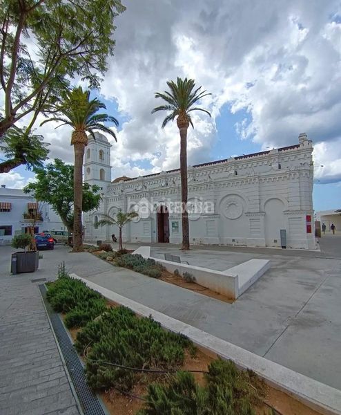 Foto 732a4c5d-070b-45bc-bd7d-1b7a863307b3. Local comercial a Conil Conil de la Frontera