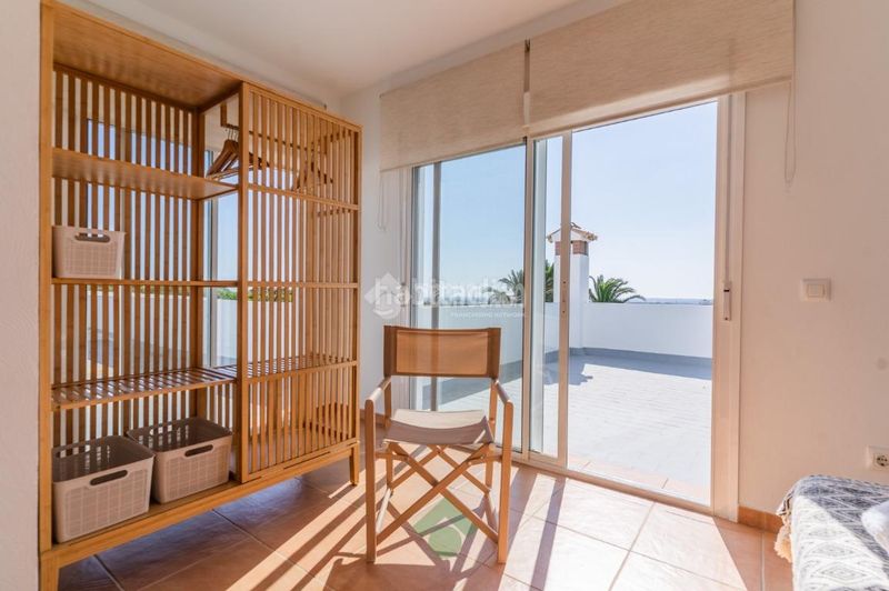Foto 47b147eb-60dd-4cb2-bb06-aa09f4d2c21e. Casa  en venta en Barrio Nuevo Conil de la Frontera