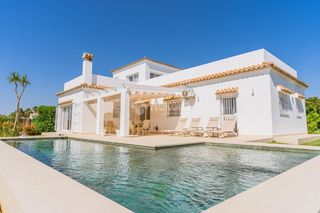 Haus in Barrio Nuevo. Casa en venta en conil de la frontera