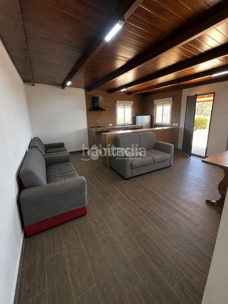 Foto 7e10528f-aa16-4d93-8b07-01434fac3a3d. Casa amb aparcament a Medina Sidonia