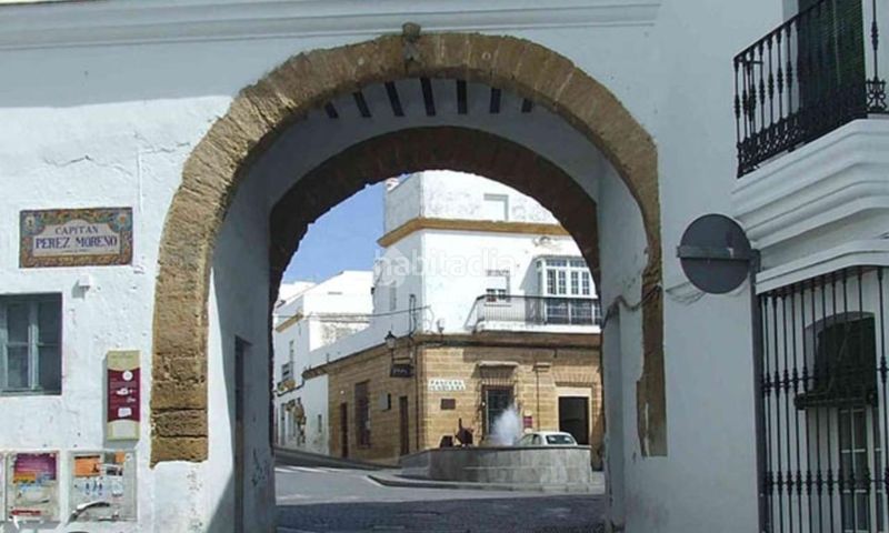 Foto 380c4fbb-5f1f-4a66-b7c8-a44f0027698d. Casa aparellada a Conil Conil de la Frontera