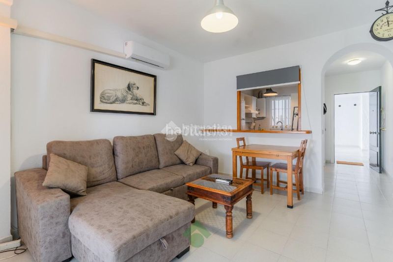 Foto 41ee3ed2-f958-4797-91d2-8ba990434aae. Appartamento in Conil Conil de la Frontera