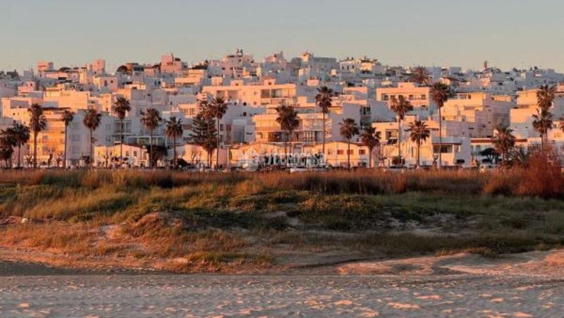 Foto e51830ef-b40d-4199-abc0-b39e907f01d2. Àtic amb calefacció a Conil Conil de la Frontera