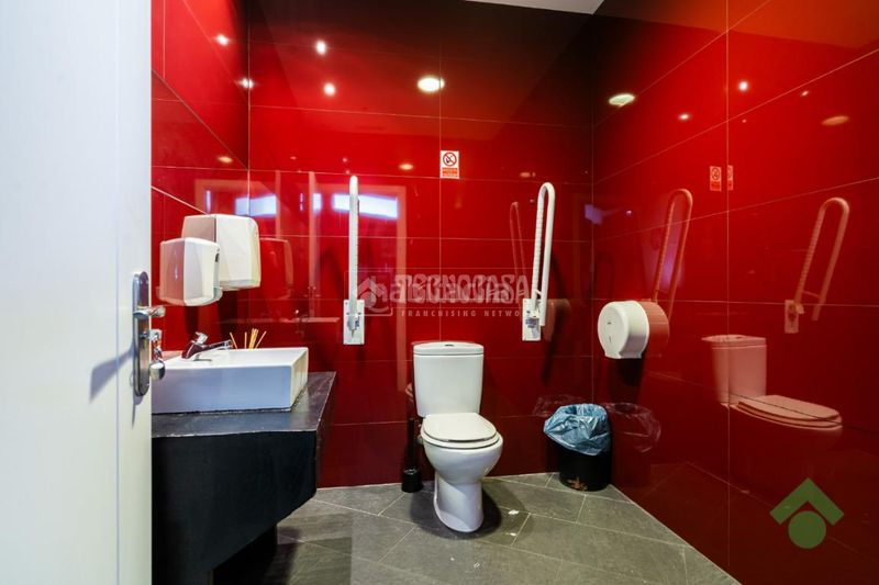 Foto 4aa8b21f-9f47-44d9-8119-547560587efa. Local comercial a Conil Conil de la Frontera