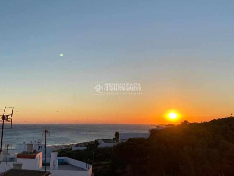 Foto 898e3553-76eb-408a-8a0a-ce5d9a651300. Piso  en venta en Conil Conil de la Frontera