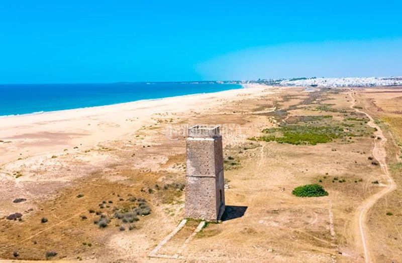 Foto fc79f985-3a48-4b6b-8838-9fd9ea04d967. Rent flat in Conil Conil de la Frontera