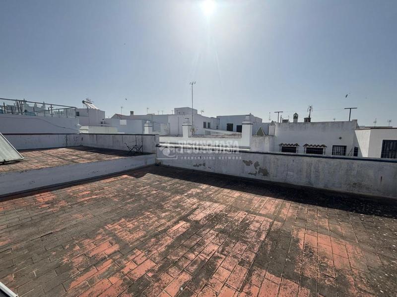 Foto f77c48aa-3021-4911-b5ff-fe02a19a1cba. Alquiler piso  en alquiler en Conil Conil de la Frontera