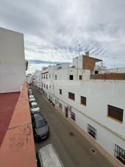 Casa aparellada a Conil. Casa en venta en conil de la frontera
