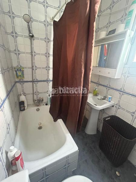 Foto 0e2beb32-abe1-4234-b2ce-626d47084f0c. Casa pareada casa en venta en Conil Conil de la Frontera