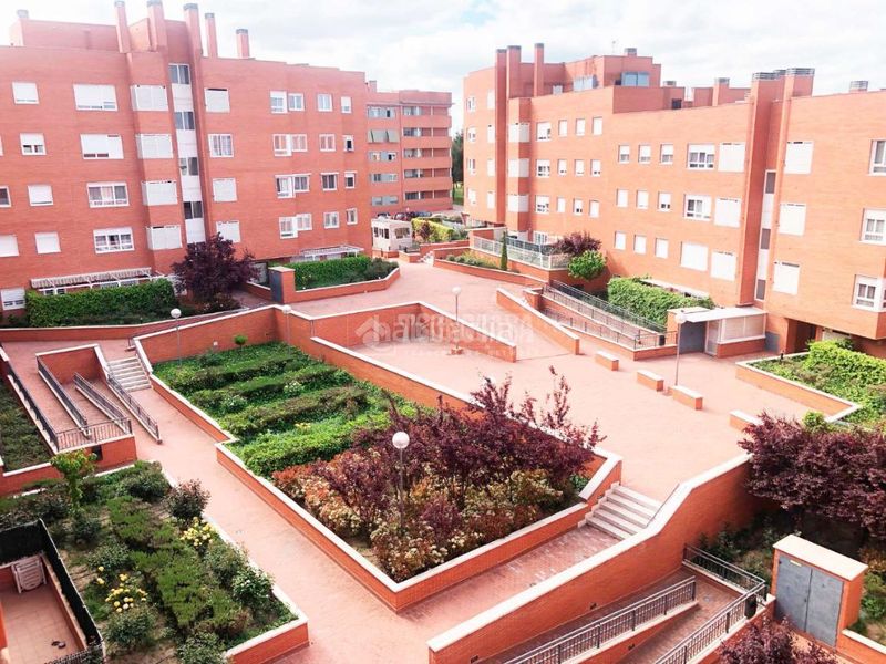 Foto d05e91d9-8a7f-4e99-8e56-9e8ab604f9c3. Pis a Ensanche de Vallecas-La Gavia Madrid