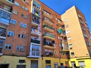 Etagenwohnung in Portazgo. Piso en venta en madrid