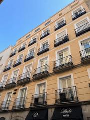 Estudi  Calle pez. Piso en venta en madrid