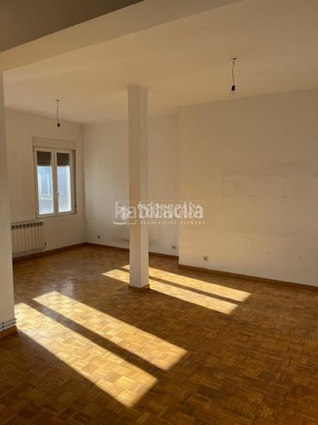 Foto 7a9631fd-a6e4-4fe5-97fd-5fb8a861e55c. Alquiler piso  en alquiler en Palacio Madrid