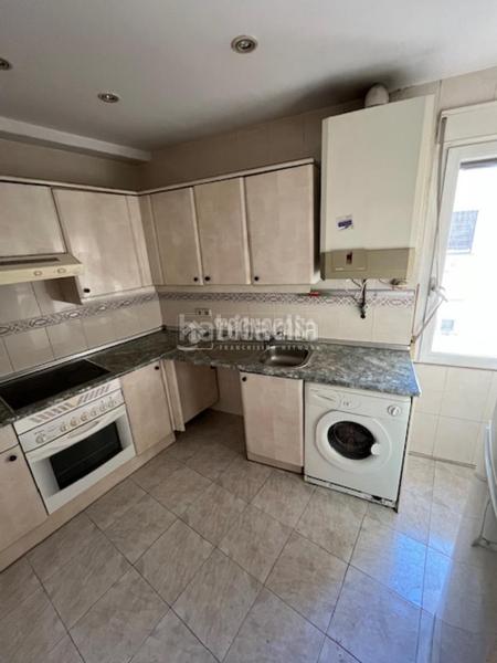 Foto f4ddb475-6a16-4915-9b4d-4e2bce36a848. Alquiler piso  en alquiler en Palacio Madrid