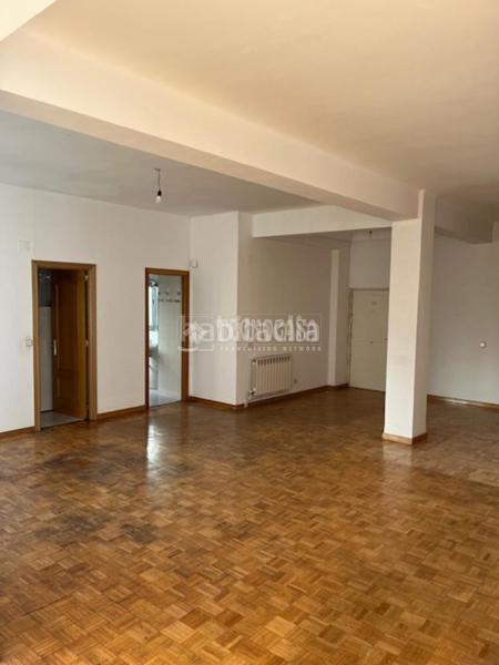 Foto 1b20b90a-b57b-45de-bcc9-dbdbf5e74005. Miete etagenwohnung in Palacio Madrid