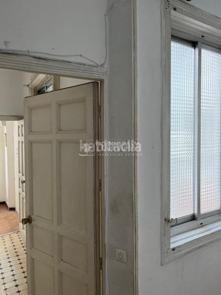 Foto b3cb4e24-8254-428e-bbe3-4d1623ba6d96. Flat in Universidad-Malasaña Madrid