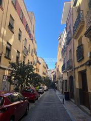 Pis a Universidad-Malasaña. Piso en venta en madrid