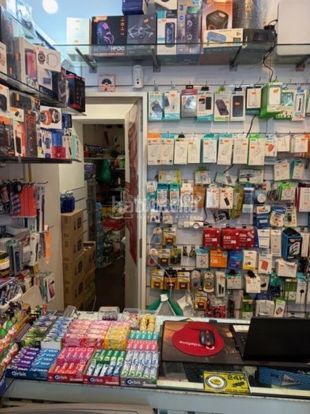 Foto 2476e0a8-4dd1-4ac2-8c36-24c90e11213b. Local comercial a Sol Madrid