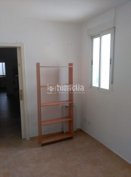 Foto db518c30-35e7-4c7d-b6b5-b7d072a02676. Piso  en venta en Universidad-Malasaña Madrid