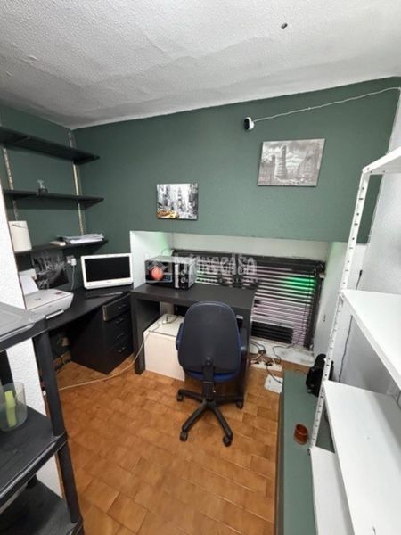 Foto d6545982-8ba4-410f-9b0c-4d91ab24f671. Local comercial a Sol Madrid