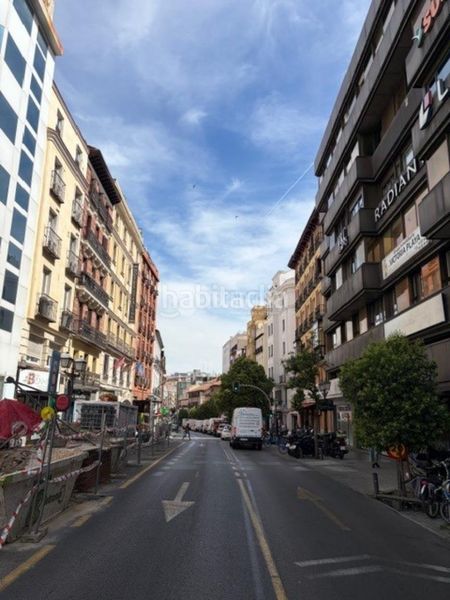 Foto f9b133f9-bb4e-4008-9bfe-0071f19e4e9d. Pis a Universidad-Malasaña Madrid