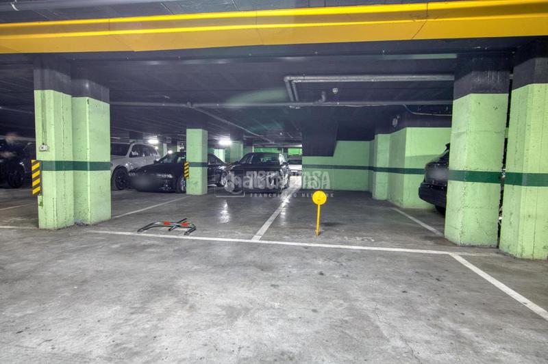 Foto 53355adf-6fa6-45e9-afd1-0a4d86de841a. Car parking in La Victoria - Puente Jardín Valladolid