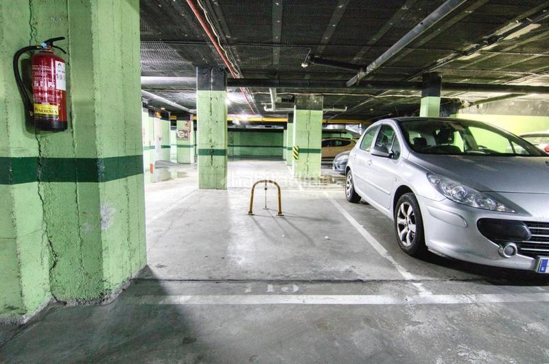 Foto 96ec34e0-f558-484a-a9c4-ea6caa7baeba. Car parking in La Victoria - Puente Jardín Valladolid