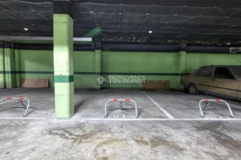 Foto 9ea8bcf9-a07d-409f-ab44-085c0726a1ec. Car parking in La Victoria - Puente Jardín Valladolid