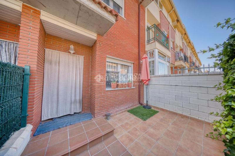 Foto 058ed91b-6907-4c67-8a31-00f3f4fb0734. Towny house with heating parking in Cigales