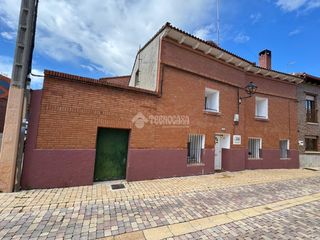 Haus in Cigales. Casa en venta en cigales