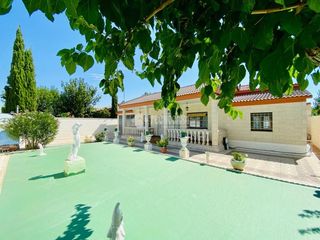 Masia a Cubillas de Santa Marta. Casa rural en venta en cubillas de santa marta