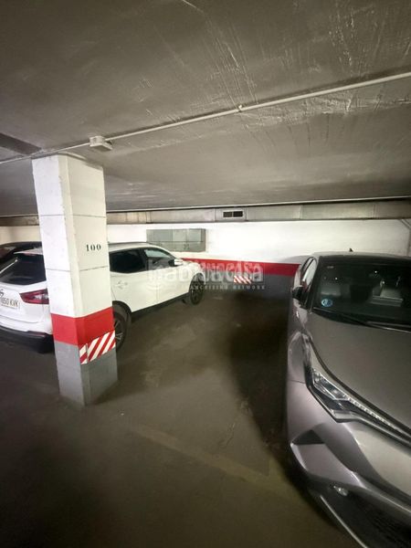 Foto 9b2608e8-34c9-4140-a913-64b04d48df66. Aparcament cotxe a San Isidro Madrid