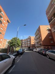 Etagenwohnung in San Isidro. Piso en venta en madrid