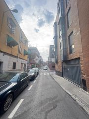Local Comercial a San Isidro. Almacén en venta en madrid