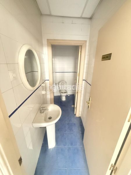 Foto abe4f9dd-67c0-481d-8467-acbff9a0dbaf. Local comercial a Vista Alegre Madrid