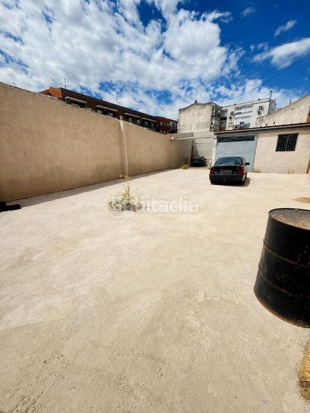 Foto c801b564-6183-41f3-9b35-c4d7096045d8. Local comercial a Vista Alegre Madrid
