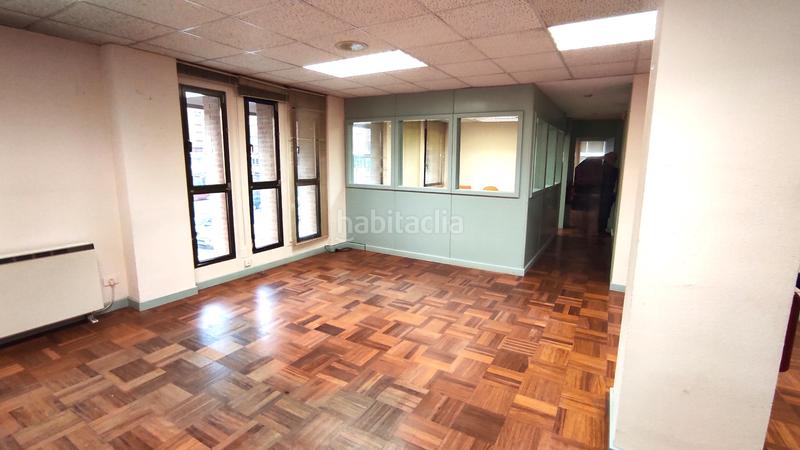 Foto 6bb730bb-697e-44aa-909d-43ccd72d3b29. Alquiler local comercial fantastico local en entreplanta, con varias estancias en Burgos