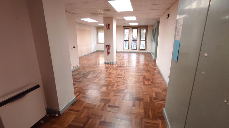 Foto db88cde0-f678-488e-82a0-44e551ac60e0. Alquiler local comercial fantastico local en entreplanta, con varias estancias en Burgos