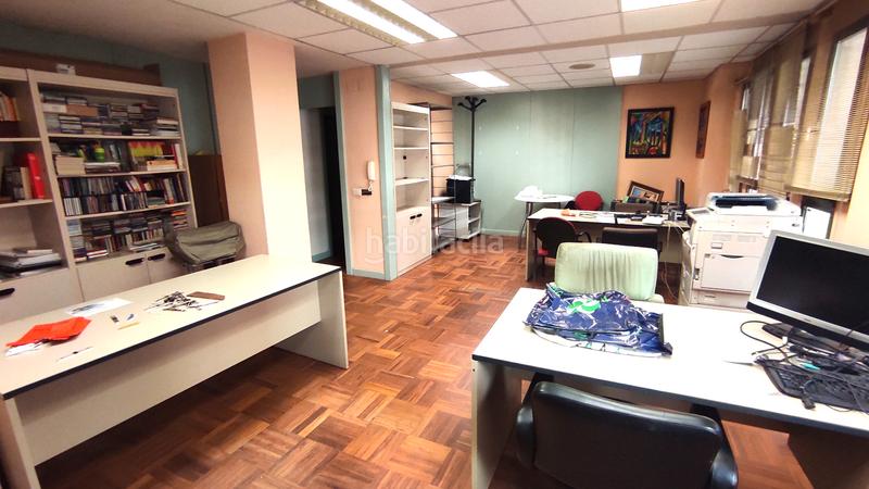 Foto a6386958-4620-4d2a-bdaa-26ec9ebf00f5. Lloguer local comercial amb calefacció a Reyes Católicos Burgos