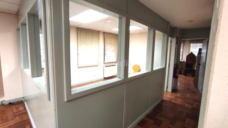 Foto db74c51f-45ae-4f7f-8330-b59c668894b1. Rent business premise with heating in Reyes Católicos Burgos