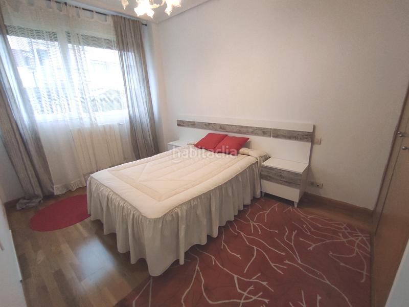 Foto 1175d1a5-b947-417b-94e7-66a1ef67422a. Rent ground floor with heating parking in Universidad - Las Huelgas Burgos