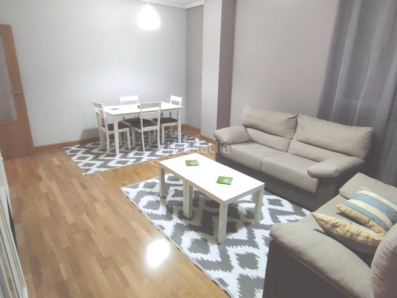Foto 215af0d8-07a7-4b93-995c-ca25676bc059. Rent ground floor with heating parking in Universidad - Las Huelgas Burgos