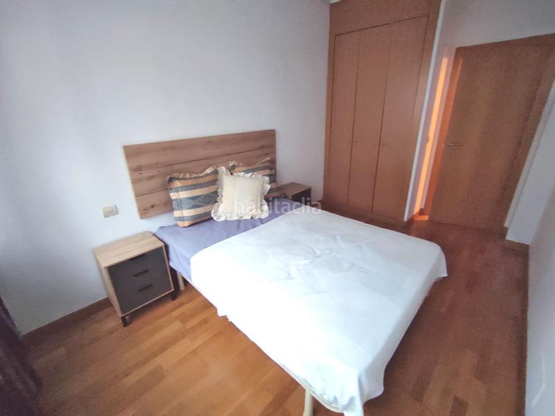 Foto 3d568159-a5b7-49ce-88ac-b7b6d7eff6c5. Rent ground floor with heating parking in Universidad - Las Huelgas Burgos